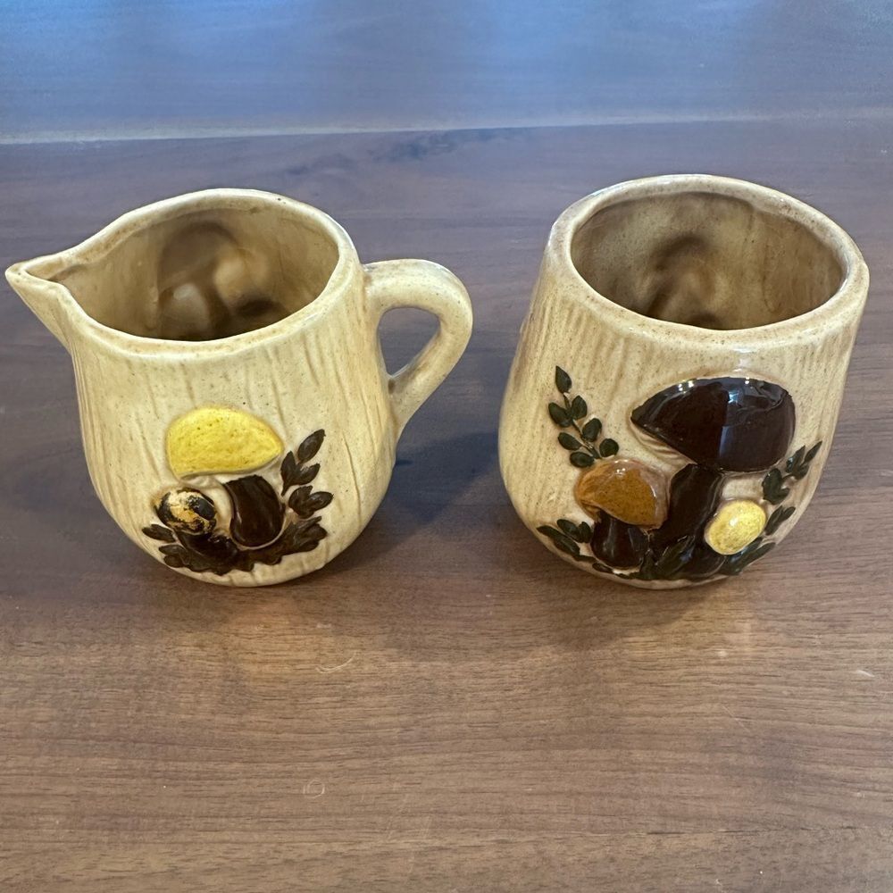 Vintage Mushroom Cream and Sugar Set